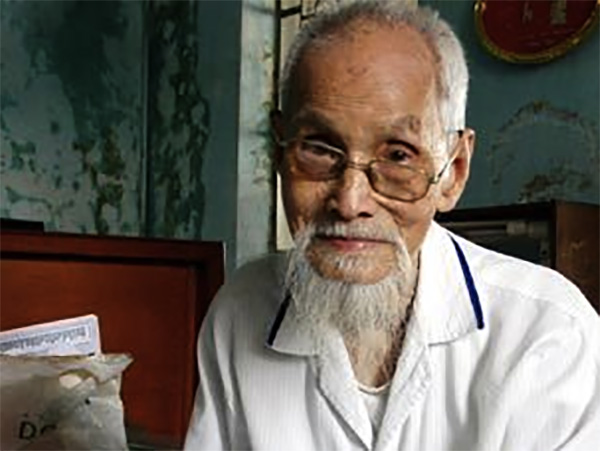 Nguyễn Thế Đoàn later on in life.